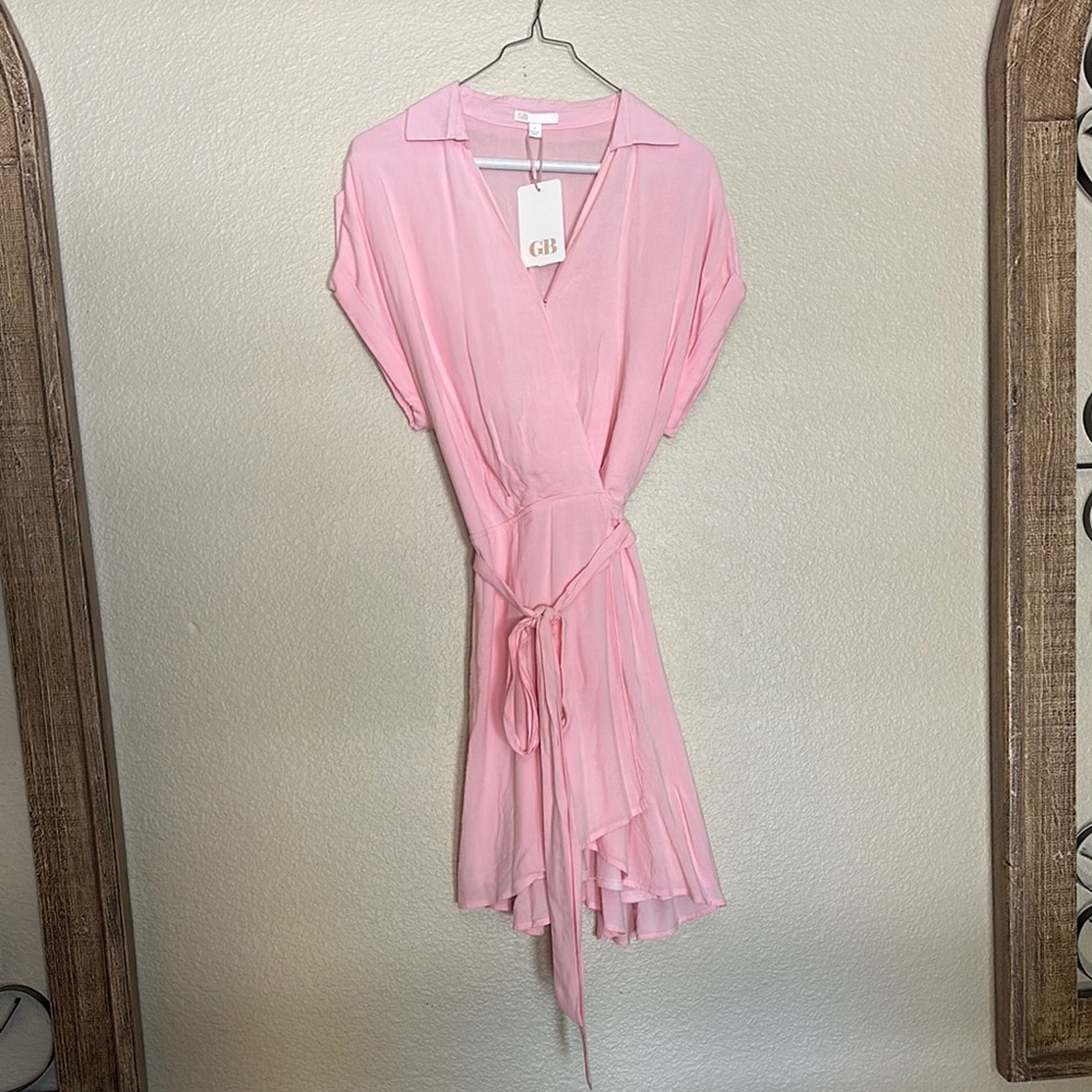 GB Light Pink Tap Sleeve Wrap Dress Size Small